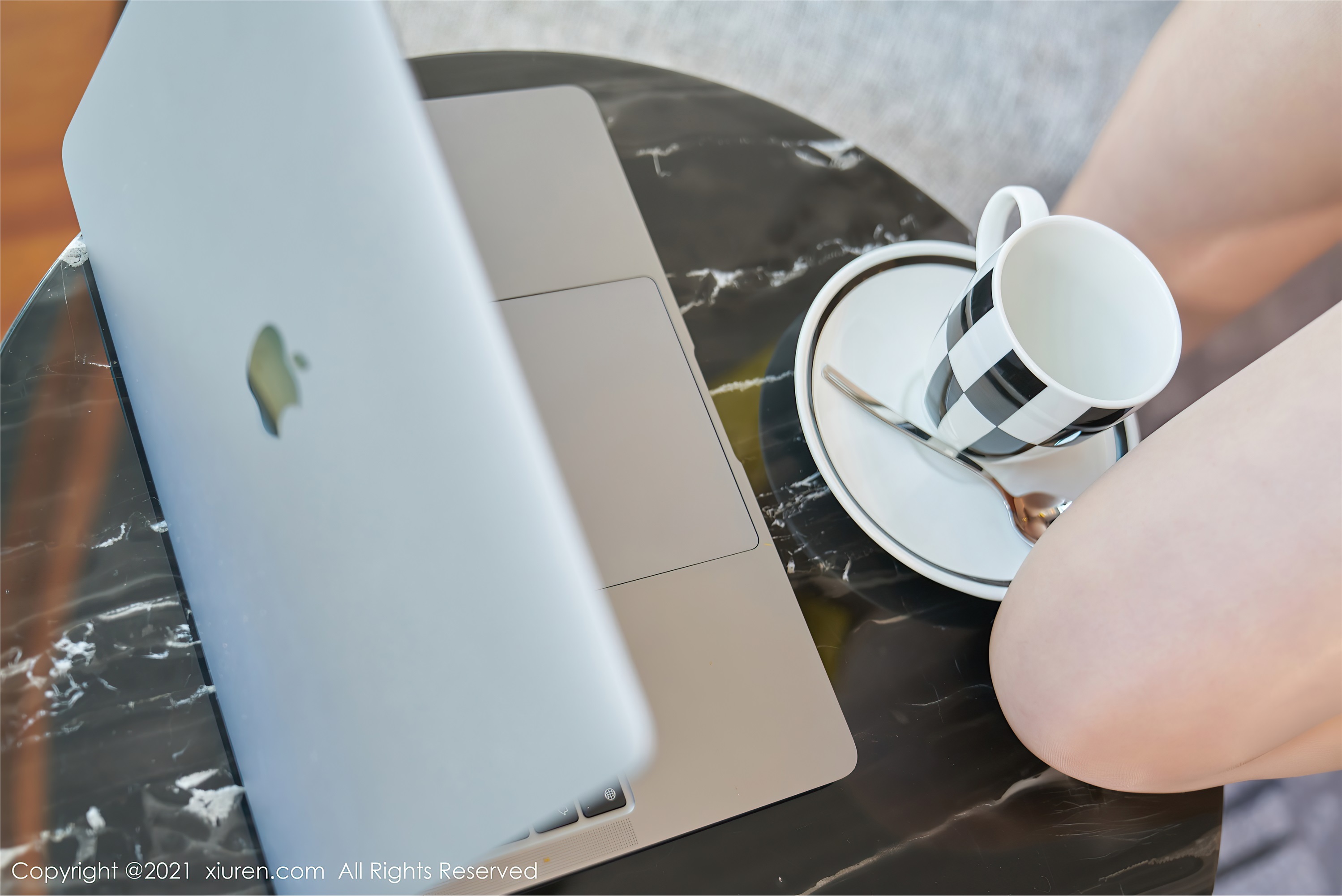 XIUREN秀人网  2021.06.15 No.3543 芝芝Booty